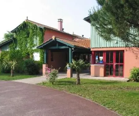 Village Club Les Rives De Saint Brice Vila *