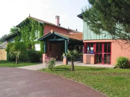 Village Club Les Rives De Saint Brice Willa *