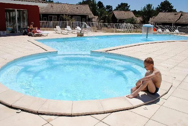Village Club Les Rives De Saint Brice * Ares
